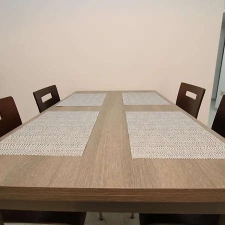 La Caletta Central * La Caletta